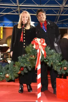The Hollywood Christmas Parade Greatest Moments